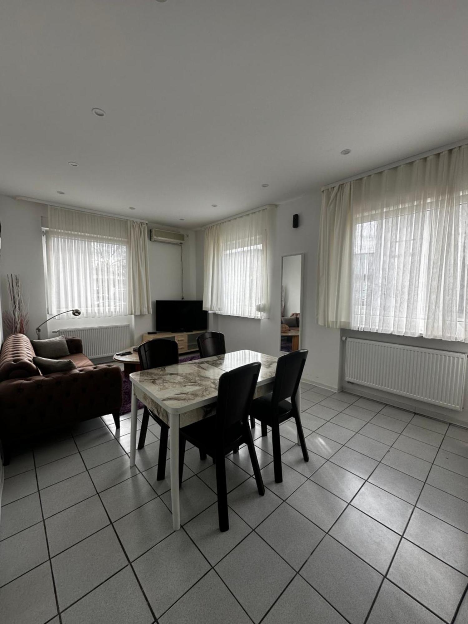 Heidelberg Apartments Buitenkant foto